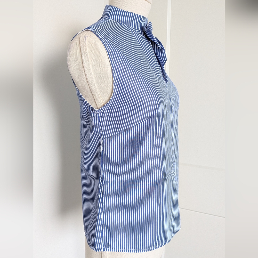 NWT Lili Sidonio Molly Bracken Bow Pinstripe Blue White Sleeveless Blouse Top XS - Picture 3 of 10
